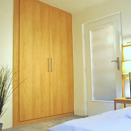 Apartment U Obecniho Dvora