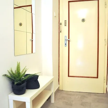 U Obecniho Dvora Apartment Prague