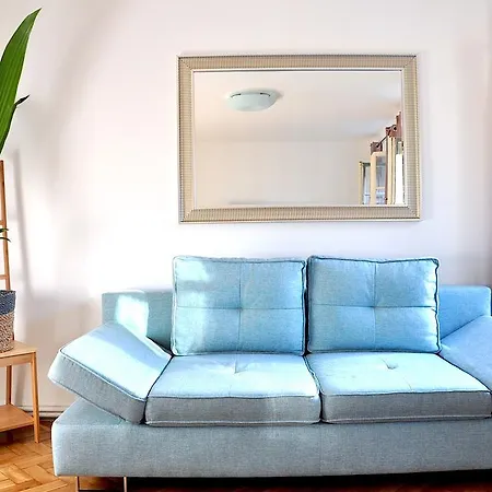 U Obecniho Dvora Apartment Prague
