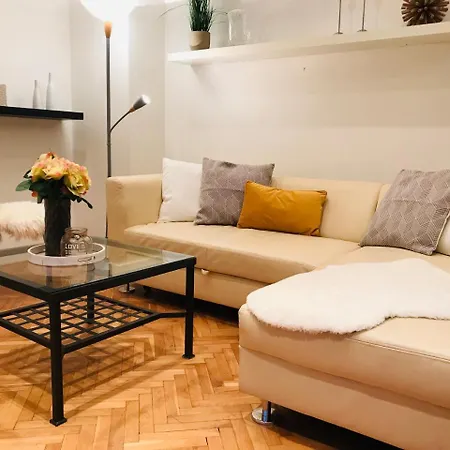 Apartment U Obecniho Dvora Prague
